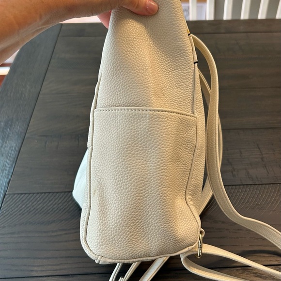 Nanette Lepore Faux Leather Quilted Small Backpack Purse Cream Travel School - Picture 7 of 12